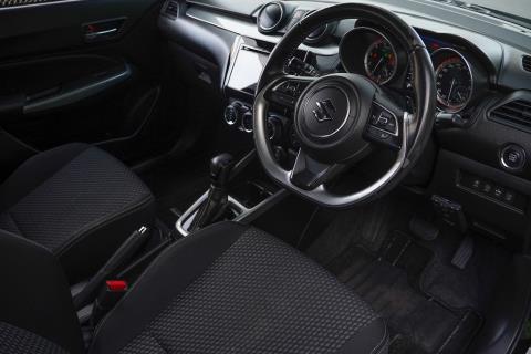 2017 Suzuki Swift RS Hybrid - Thumbnail