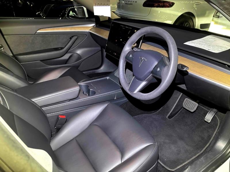 2021 Tesla Model 3 SR+