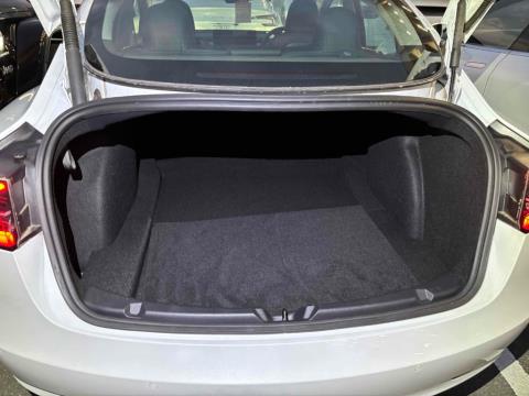 2021 Tesla Model 3 SR+ - Thumbnail