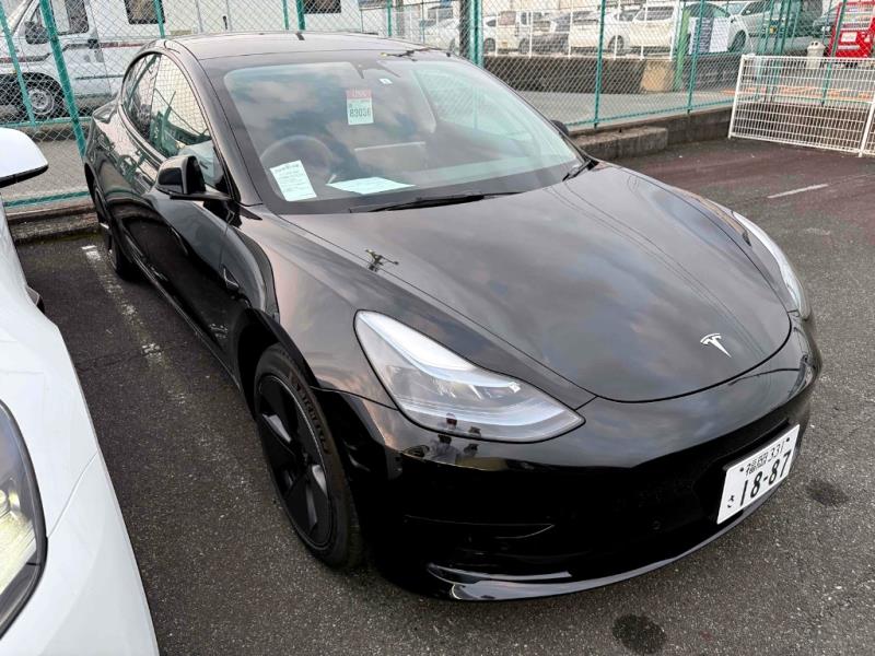 2023 Tesla Model 3 SR+