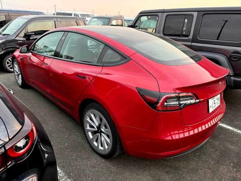 2022 Tesla Model 3 Long Range AWD