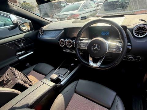 2022 Mercedes Benz EQA 250 - Thumbnail