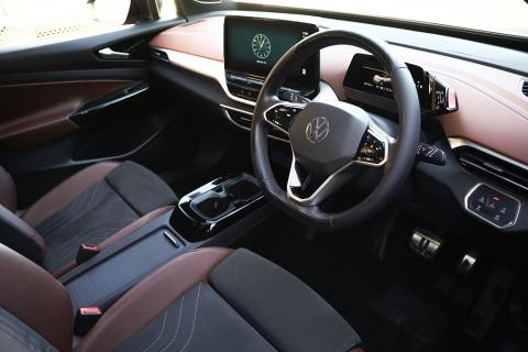 2023 Volkswagen ID.4 Pro 82kWh - Thumbnail
