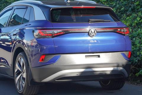 2023 Volkswagen ID.4 Pro 82kWh - Thumbnail