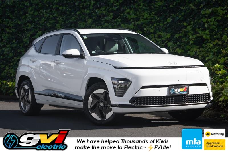 2023 Hyundai Kona Voyage 64kWh