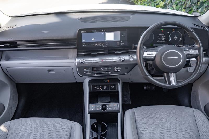 2023 Hyundai Kona Voyage 64kWh