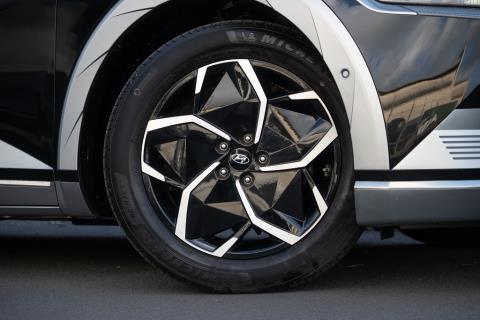 2023 Hyundai IONIQ 5 72kWh Long Range - Thumbnail