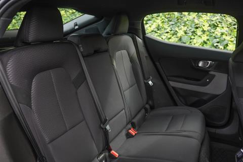 2022 Polestar 2 SRSM 69kWh - Thumbnail