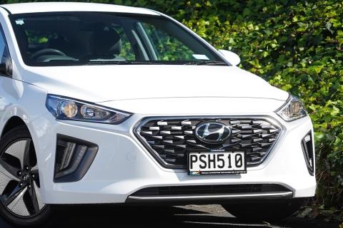 2023 Hyundai IONIQ II Hybrid - Thumbnail