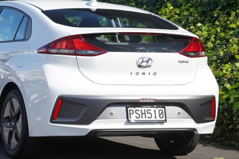 2023 Hyundai IONIQ II Hybrid - Thumbnail