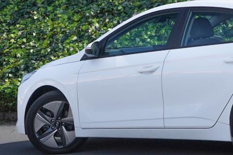 2023 Hyundai IONIQ II Hybrid - Thumbnail