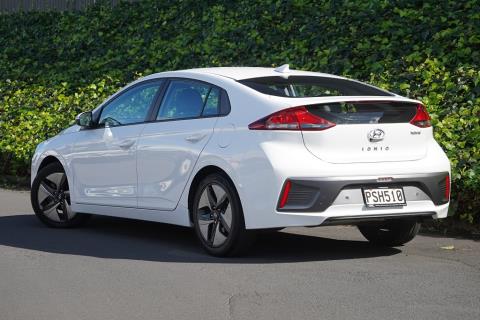 2023 Hyundai IONIQ II Hybrid - Thumbnail