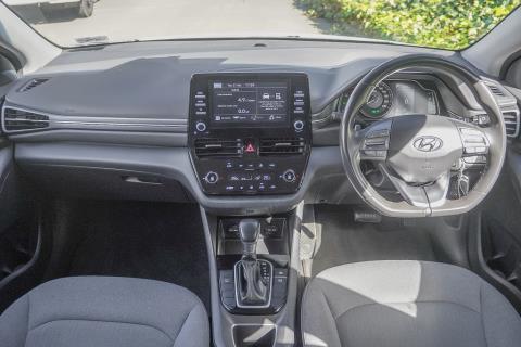 2023 Hyundai IONIQ II Hybrid - Thumbnail