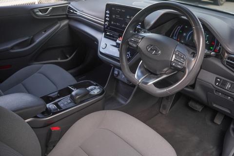2023 Hyundai IONIQ 100kW Electric - Thumbnail