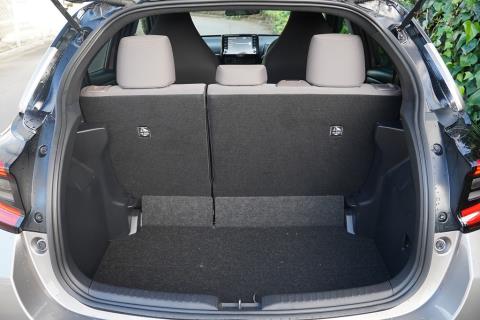 2020 Toyota Yaris Hybrid Z - Thumbnail