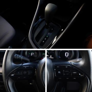 2020 Toyota Yaris Hybrid Z - Thumbnail