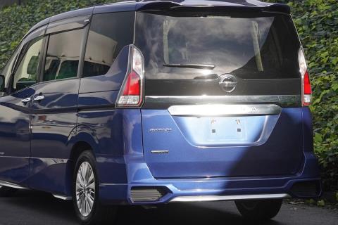 2019 Nissan Serena Hybrid Autech V - Thumbnail