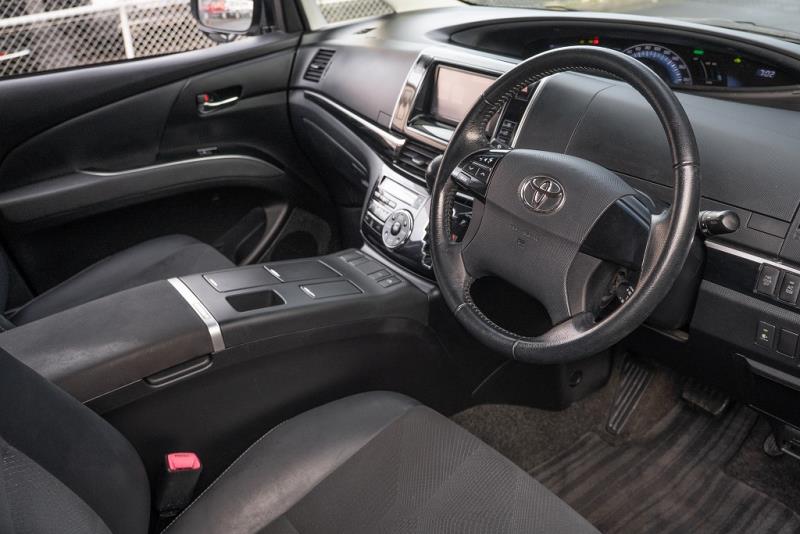 2014 Toyota Estima Hybrid Aeras