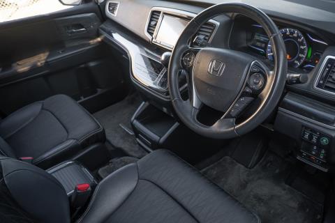 2017 Honda Odyssey Absolute Hybrid - Thumbnail