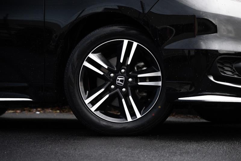 2017 Honda Odyssey Hybrid Absolute