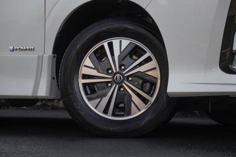 2021 Nissan Serena E-Power H-Star V - Thumbnail