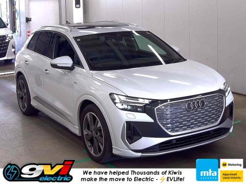 2023 Audi Q4 E-tron S Line