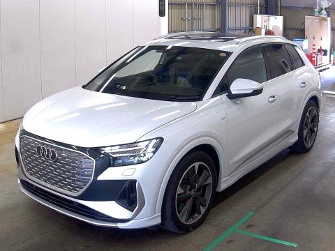 2023 Audi Q4 E-tron S Line - Thumbnail