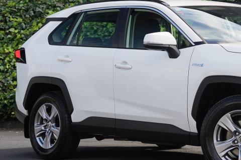 2024 Toyota RAV4 Hybrid 4WD - Thumbnail