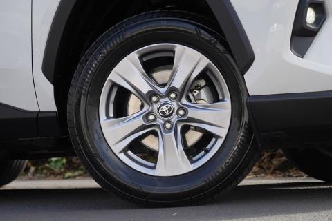 2024 Toyota RAV4 Hybrid 4WD - Thumbnail