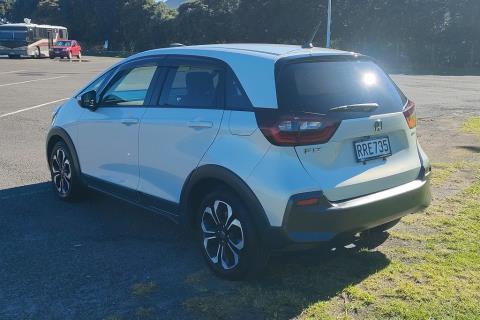 2020 Honda Fit E:HEV / Jazz Crosstar - Thumbnail