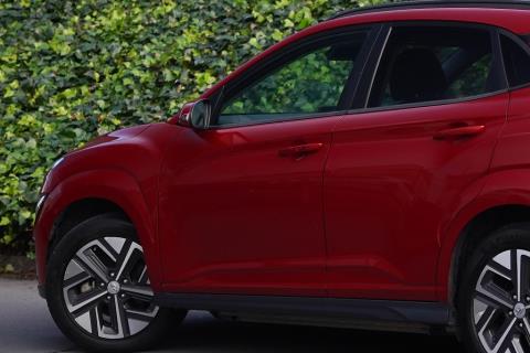 2021 Hyundai Kona EV 64kWh - Thumbnail