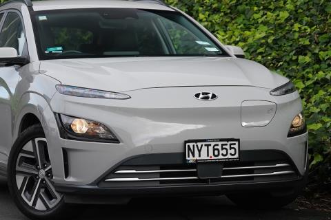 2021 Hyundai Kona EV 64kWh - Thumbnail