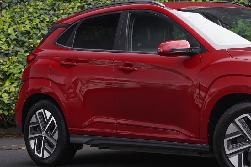2021 Hyundai Kona EV 64kWh