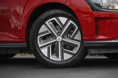2021 Hyundai Kona EV 64kWh - Thumbnail
