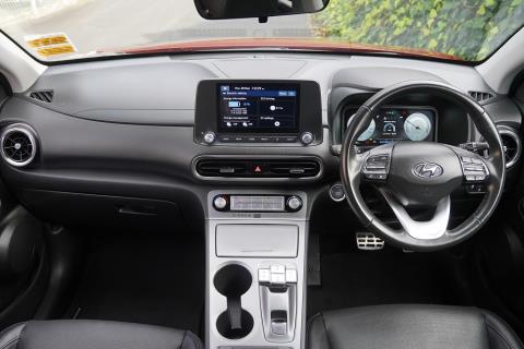 2021 Hyundai Kona EV 64kWh - Thumbnail
