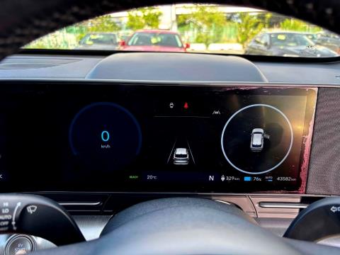 2023 Hyundai Kona Elite 64kWh - Thumbnail