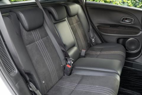 2018 Honda Vezel RS Hybrid / HR-V - Thumbnail