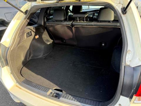 2016 Toyota Corolla Fielder Hybrid - Thumbnail