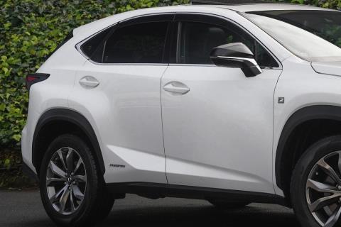 2015 Lexus NX 300h - Thumbnail