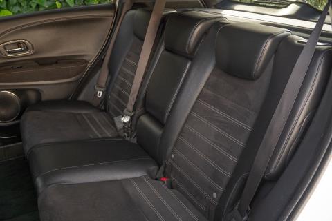 2017 Honda Vezel RS Hybrid / HR-V - Thumbnail