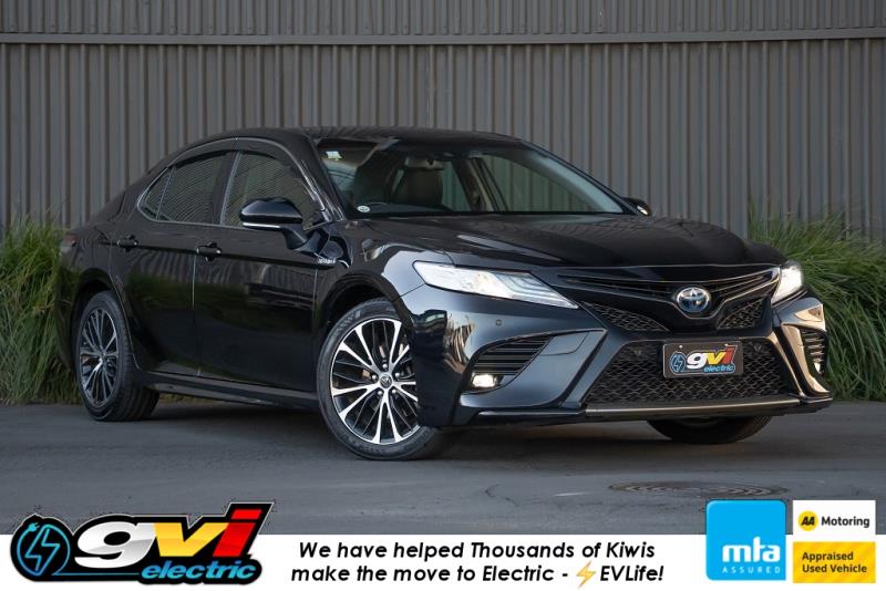 2019 Toyota Camry Hybrid WS