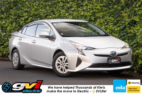 2016 Toyota Prius Hybrid S