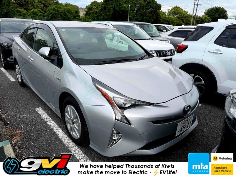 2016 Toyota Prius Hybrid S