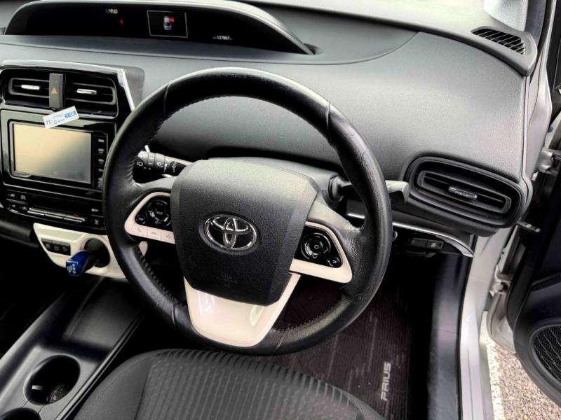 2016 Toyota Prius Hybrid S