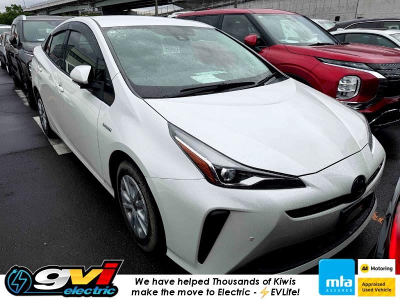 2019 Toyota Prius S Hybrid