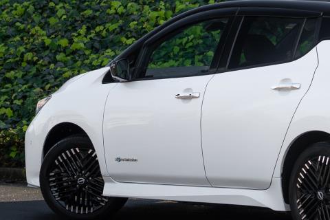 2023 Nissan Leaf E+ G 92% SOH - Thumbnail