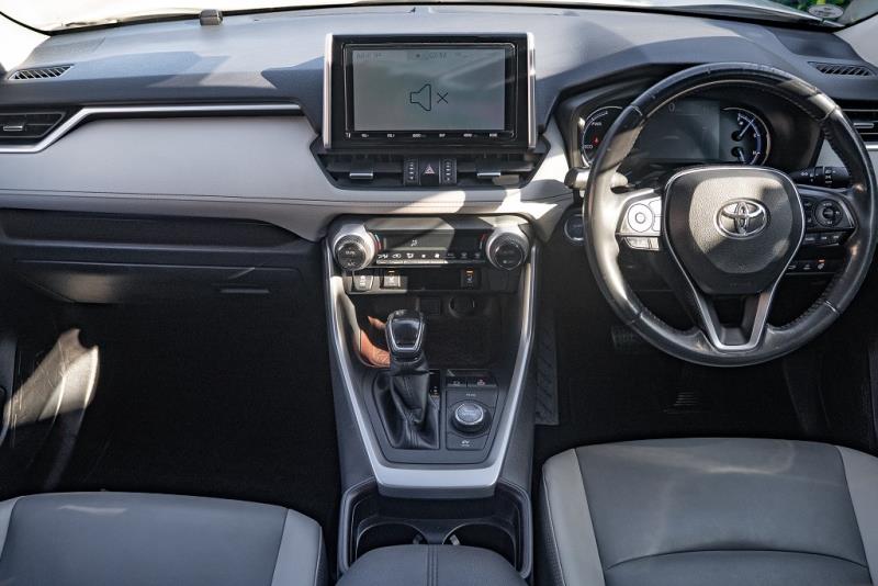 2019 Toyota RAV4 Hybrid G