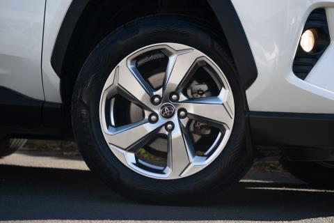 2019 Toyota RAV4 Hybrid G - Thumbnail