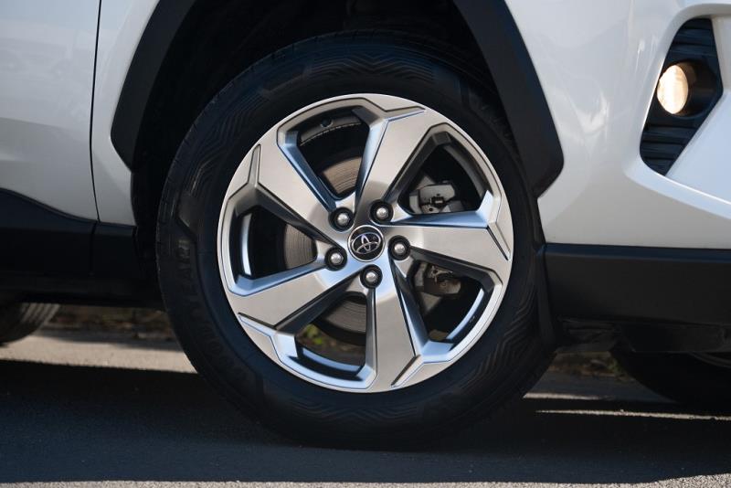 2019 Toyota RAV4 Hybrid G