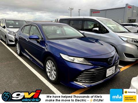 2018 Toyota Camry Hybrid G - Thumbnail